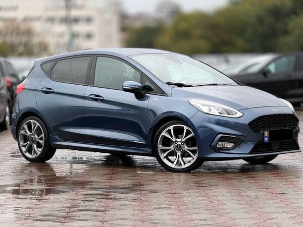 2018 Ford Fiesta — Miniatură 2