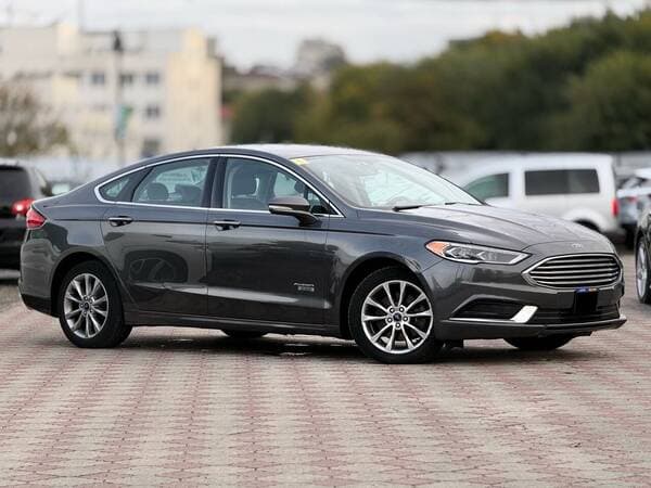 Ford Fusion 2018 — Миниатюра 2