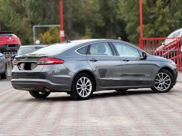 Ford Fusion 2018 — Миниатюра 3
