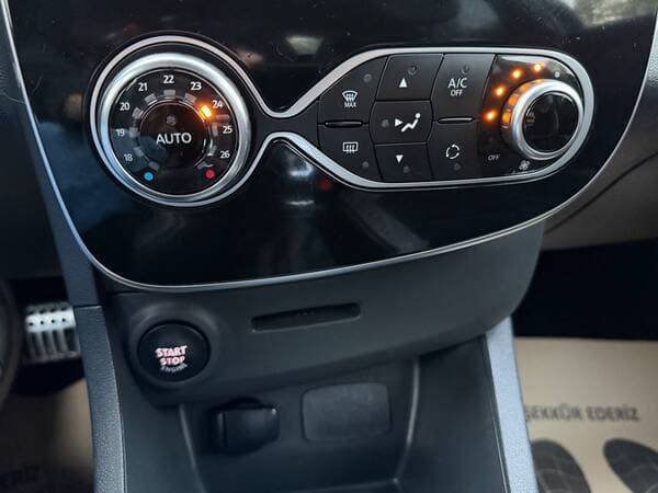 Renault Clio 2018 — Миниатюра 10
