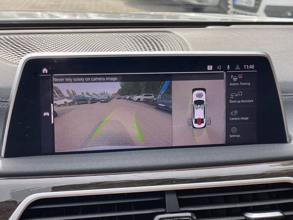 2021 BMW 740 — Miniatură 15
