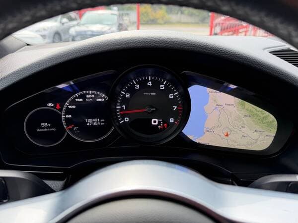 2020 Porsche Cayenne — Miniatură 12