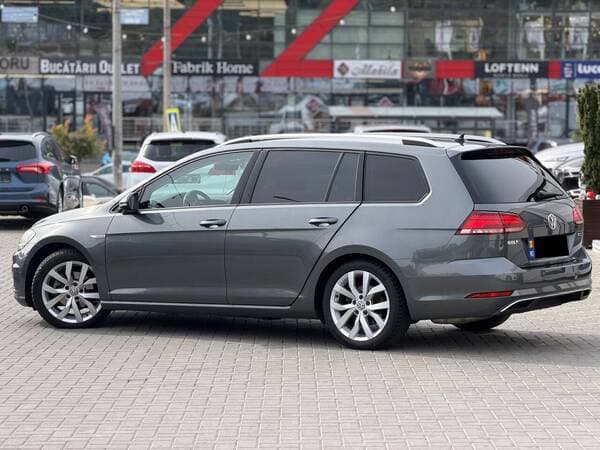 2019 Volkswagen Golf — Miniatură 4