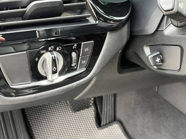 2020 BMW 530 — Miniatură 17