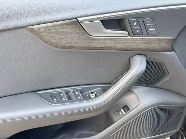 Audi A4 2018 — Миниатюра 14