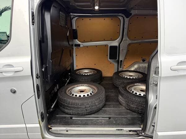 2019 Ford Transit — Miniatură 18