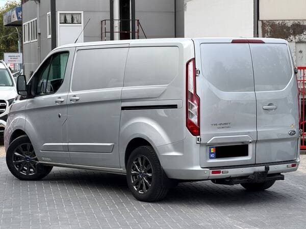 2019 Ford Transit — Miniatură 4