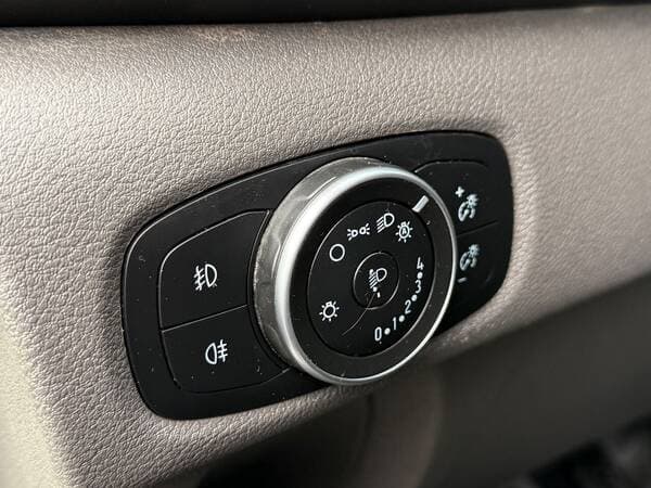 2019 Ford Transit — Miniatură 11