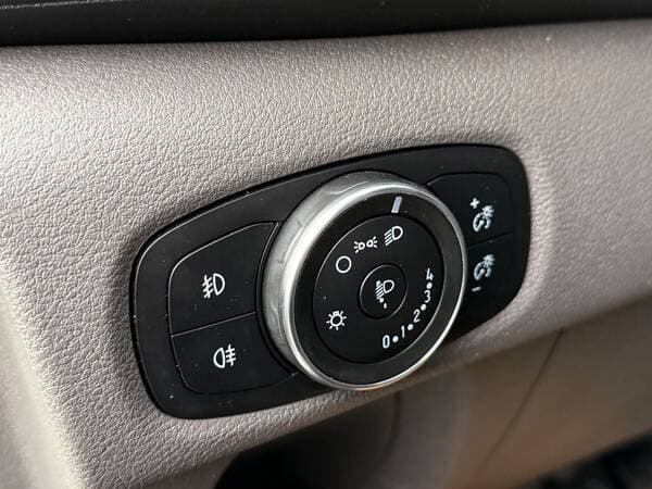2018 Ford Transit — Miniatură 12