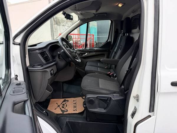 2018 Ford Transit — Miniatură 5