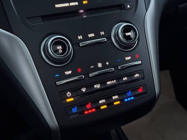 Lincoln MKC 2016 — Миниатюра 11