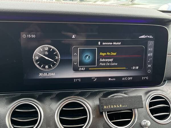 2019 Mercedes E 300 — Miniatură 10