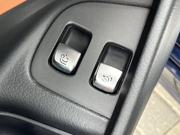 2019 Mercedes E 300 — Miniatură 19