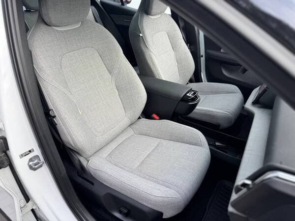 2024 Volvo EX 30 — Miniatură 15