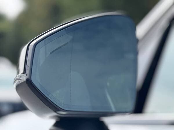 2024 Volvo EX 30 — Miniatură 6