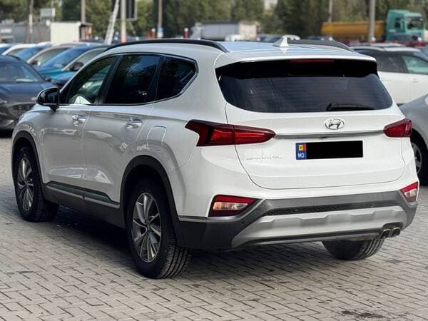 2019 Hyundai Santa Fe — Miniatură 4