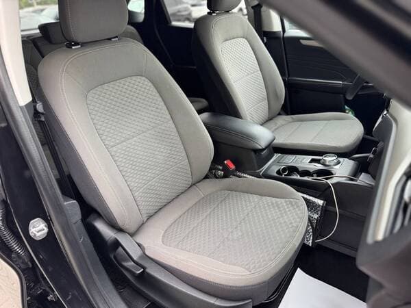 2022 Ford Escape — Miniatură 8