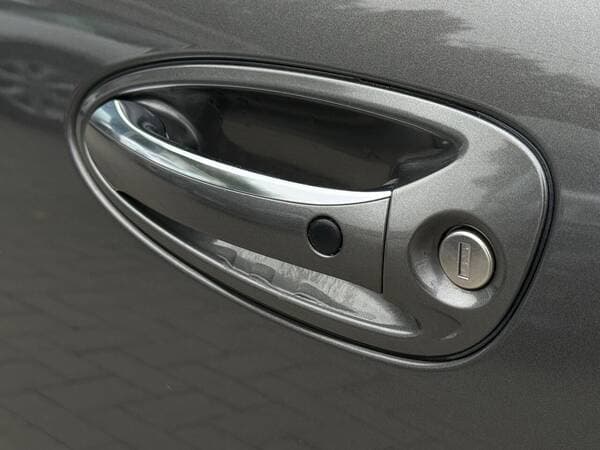 2015 Porsche Panamera — Miniatură 5