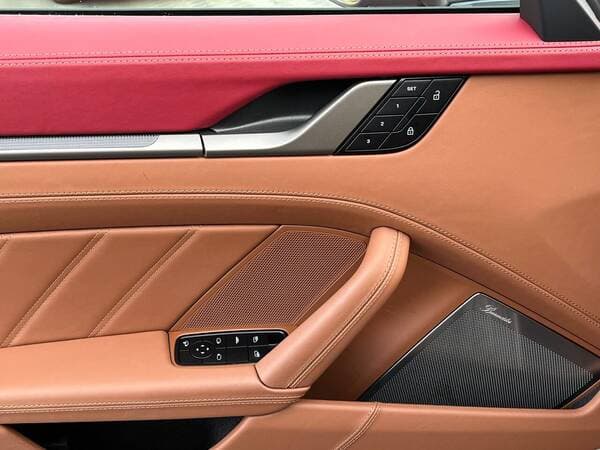 2026 Porsche 911 Turbo S — Miniatură 18
