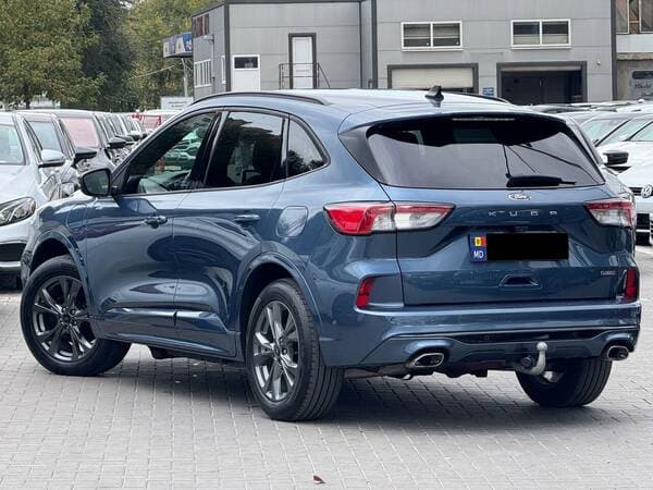 2021 Ford Kuga — Miniatură 4