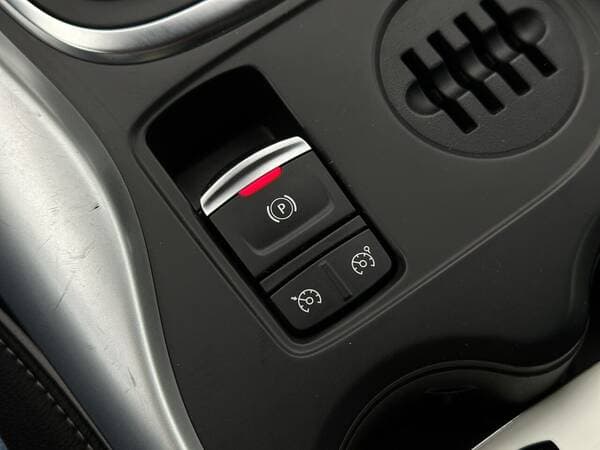 2015 Renault Kadjar — Miniatură 16