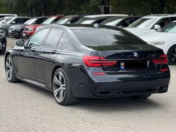 2016 BMW 740e — Miniatură 4