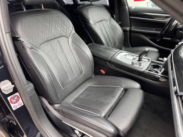 2016 BMW 740e — Miniatură 8