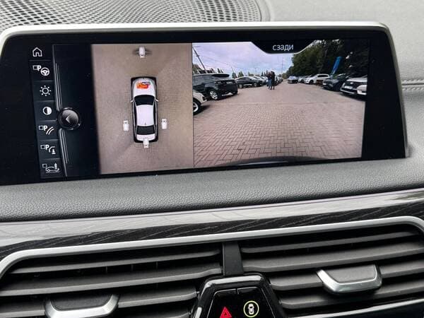 2016 BMW 740e — Miniatură 12