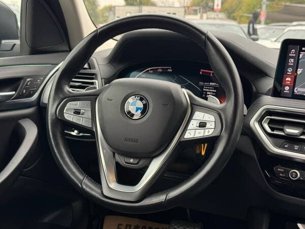 BMW X3 2.0D 2022 — Миниатюра 9