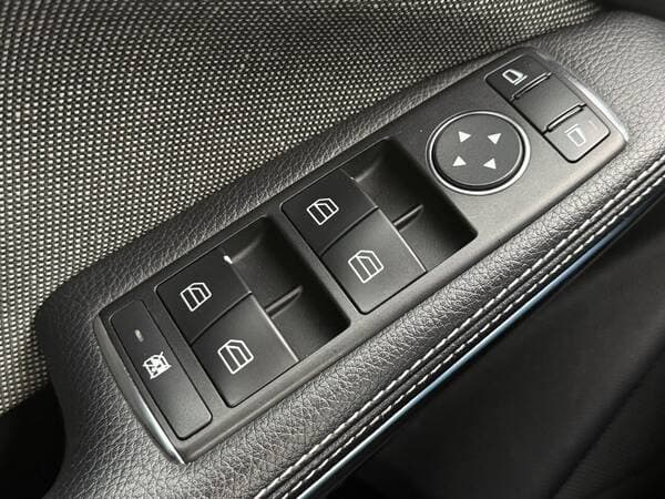 Mercedes A 180 2013 — Миниатюра 15