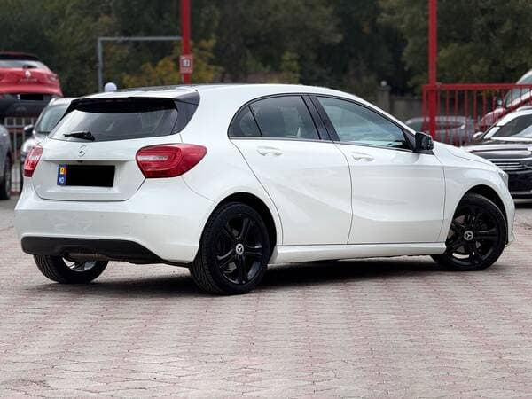 Mercedes A 180 2013 — Миниатюра 4