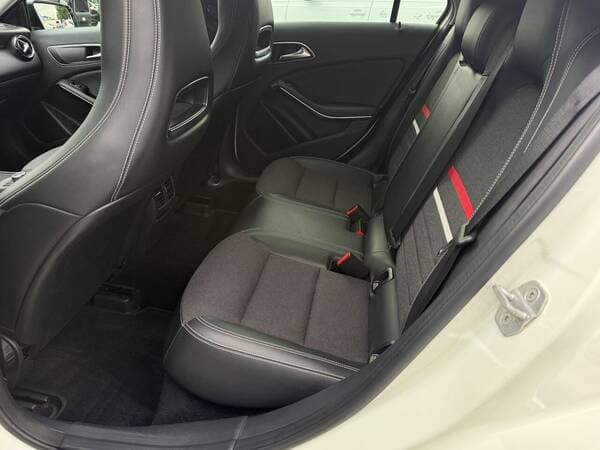 Mercedes A 180 2013 — Миниатюра 17