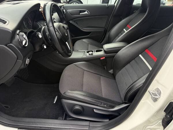 Mercedes A 180 2013 — Миниатюра 5