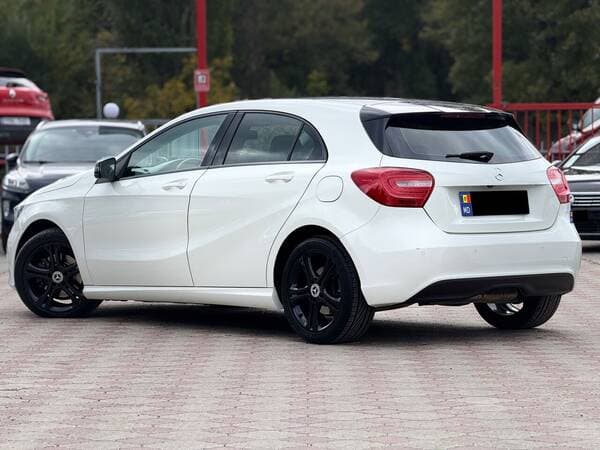 Mercedes A 180 2013 — Миниатюра 3