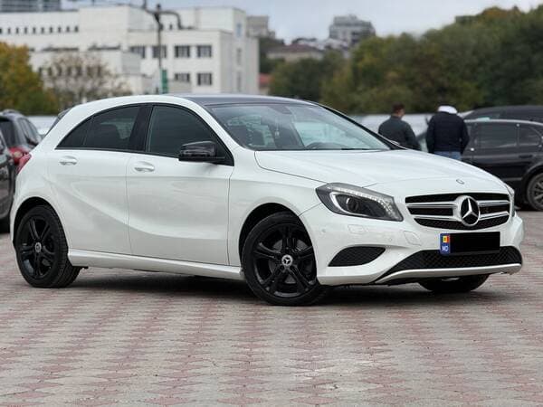 Mercedes A 180 2013 — Миниатюра 2