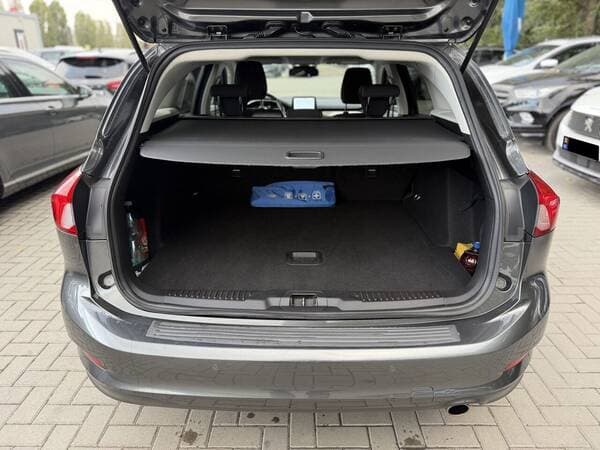 2020 Ford Focus — Miniatură 20