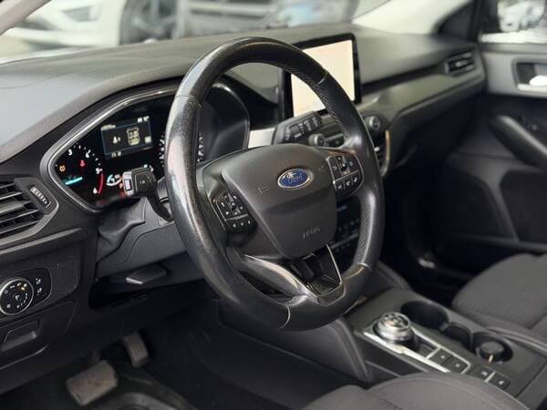 2020 Ford Focus — Miniatură 9
