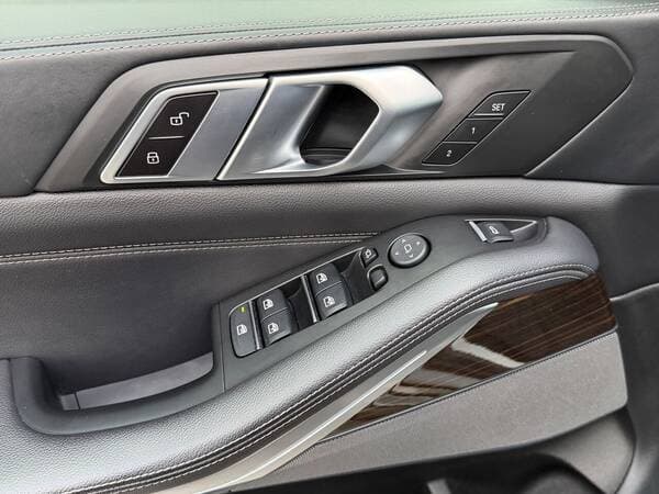 2019 BMW X5 4.0i — Miniatură 16