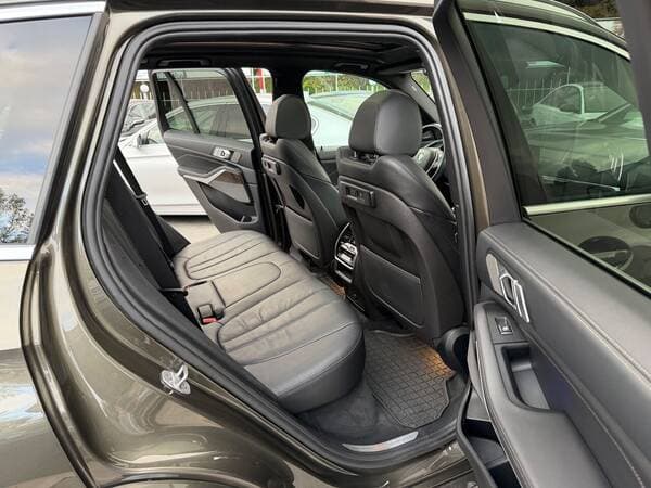 2019 BMW X5 4.0i — Miniatură 18