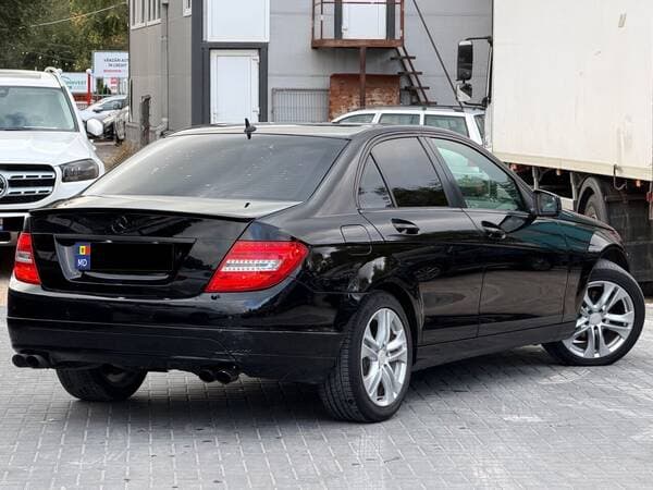 Mercedes C 180 2008 — Миниатюра 4