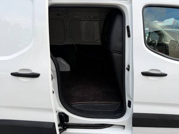 2021 Opel Combo — Miniatură 12