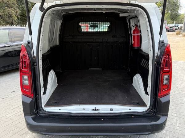 2021 Opel Combo — Miniatură 13