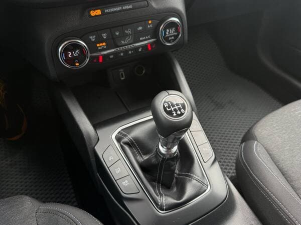 Ford Focus 2019 — Миниатюра 15