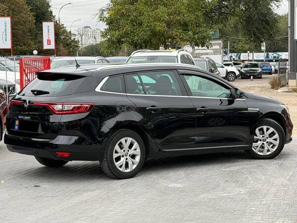 2020 Renault Megane — Miniatură 4