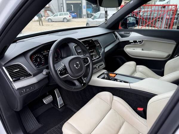2021 Volvo XC 90 — Miniatură 7