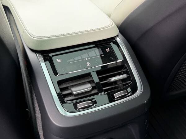 2021 Volvo XC 90 — Miniatură 21