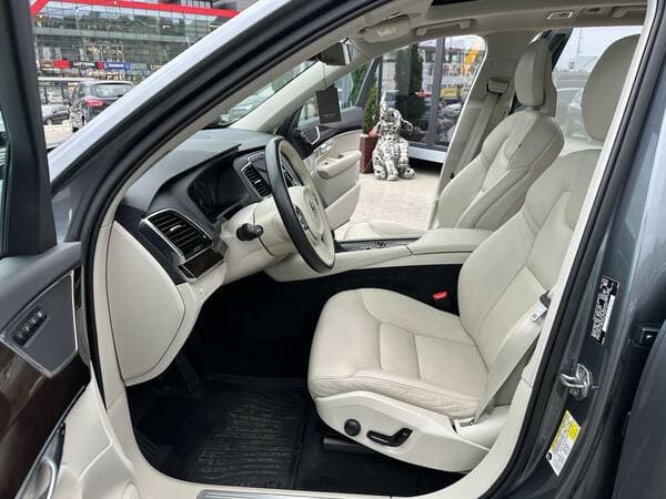2017 Volvo XC 90 — Miniatură 7