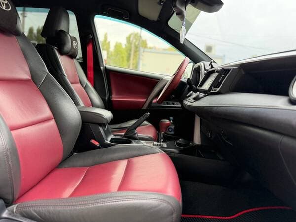 2016 Toyota Rav-4 — Miniatură 8