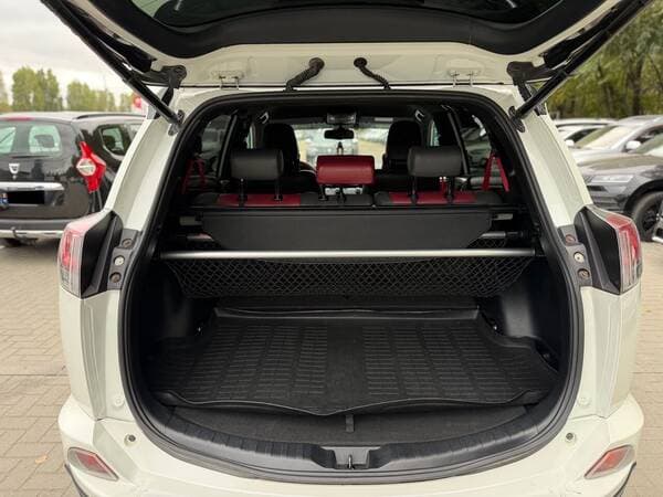 2016 Toyota Rav-4 — Miniatură 24