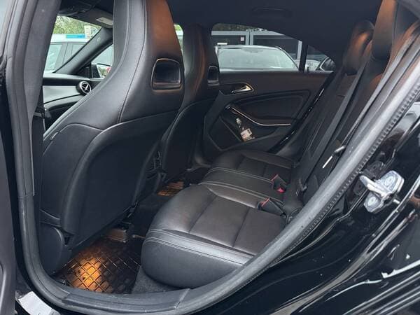 2018 Mercedes CLA 250 — Miniatură 18